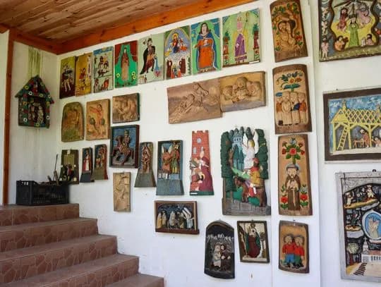 Muzeum sztuki ludowej w Otrębusach: historia, zbiory i wirtualne zwiedzanie